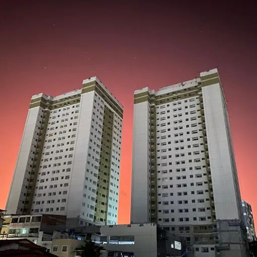 Lindo 2/4 com Suíte e Varanda - Primeira Locação - Cabula - 8º Andar - Próximo ao Quartel 