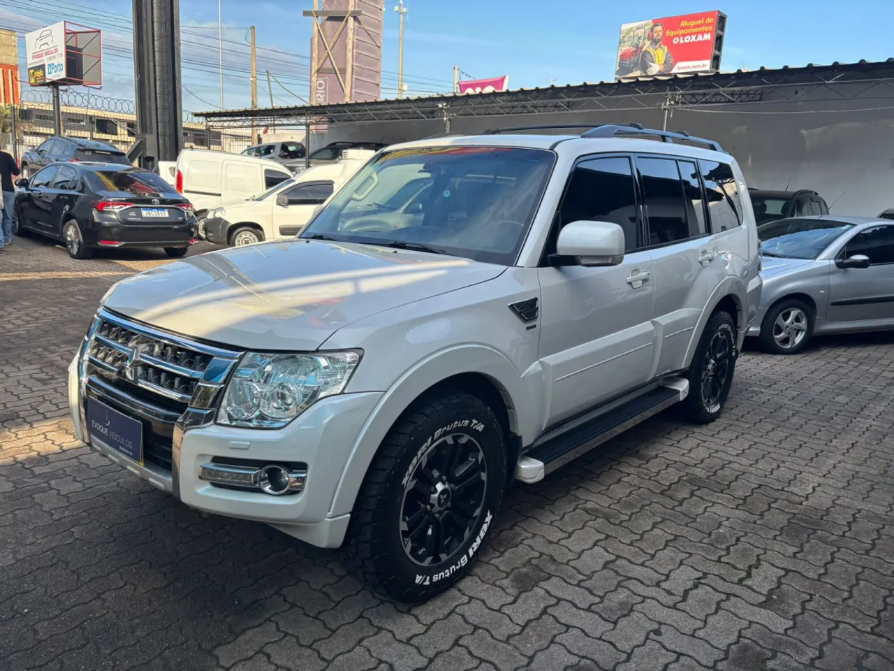 MITSUBISHI PAJERO 2015 Usados e Novos