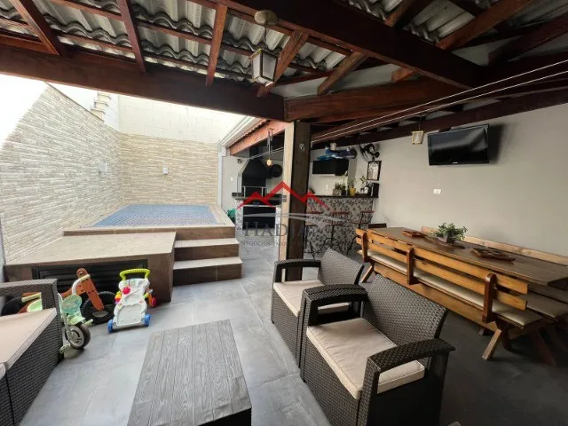 Casa a venda no condomínio fechado Vintage Clube em Jundiaí.