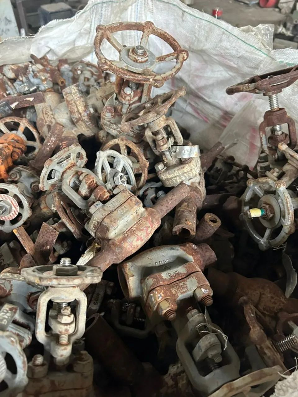 Válvulas de aço carbono forjadinhas - Foto 2