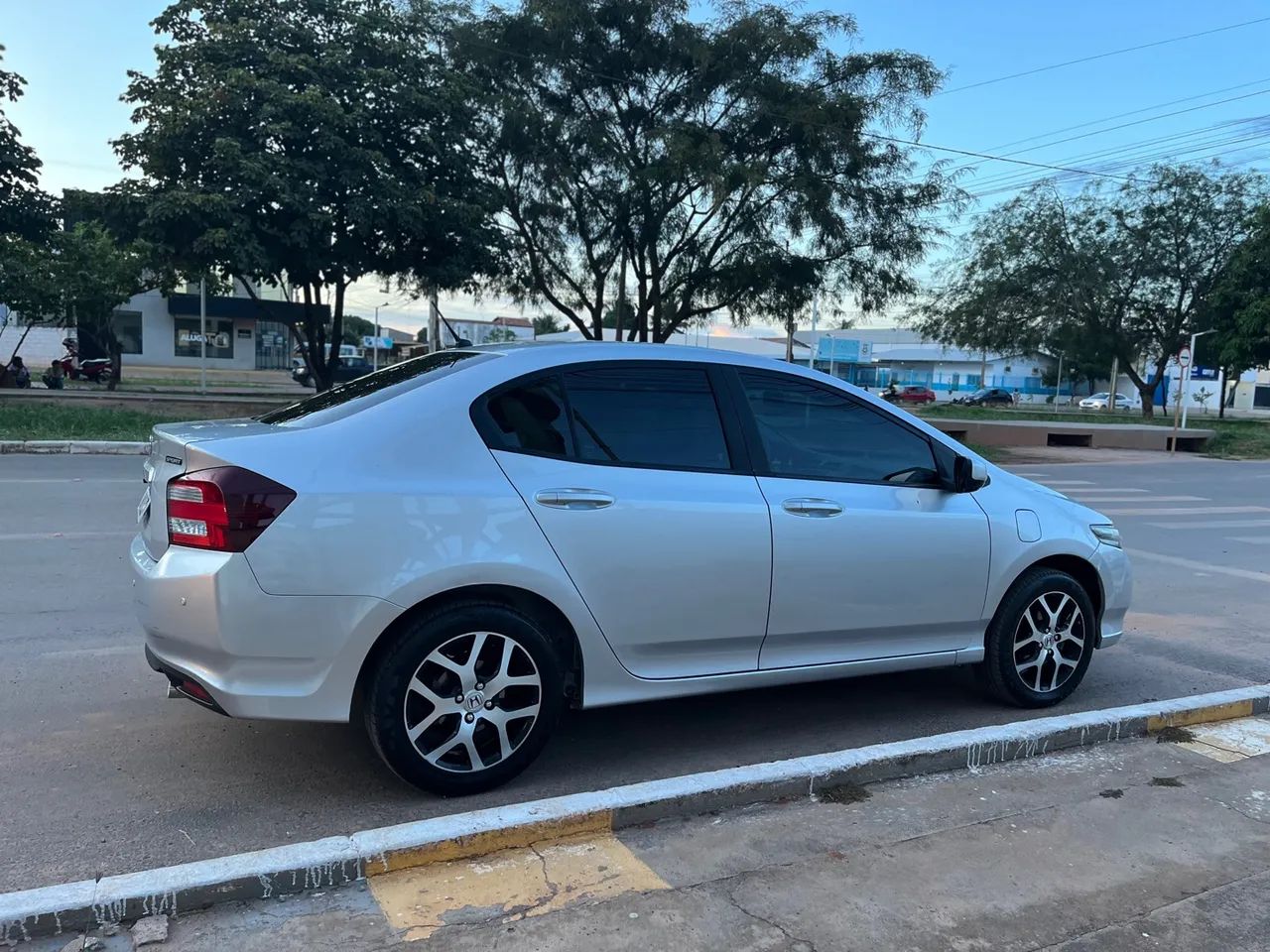 Carro super conservado 