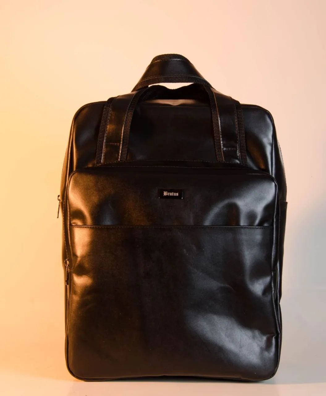 Mochila Executiva de Couro Grande - Foto 3