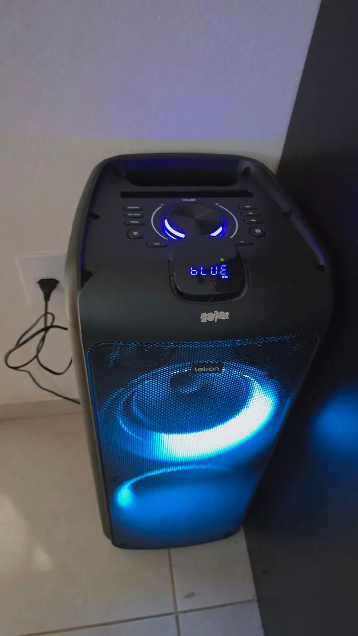 Caixa de som letron 1000w bluetooth e usb 