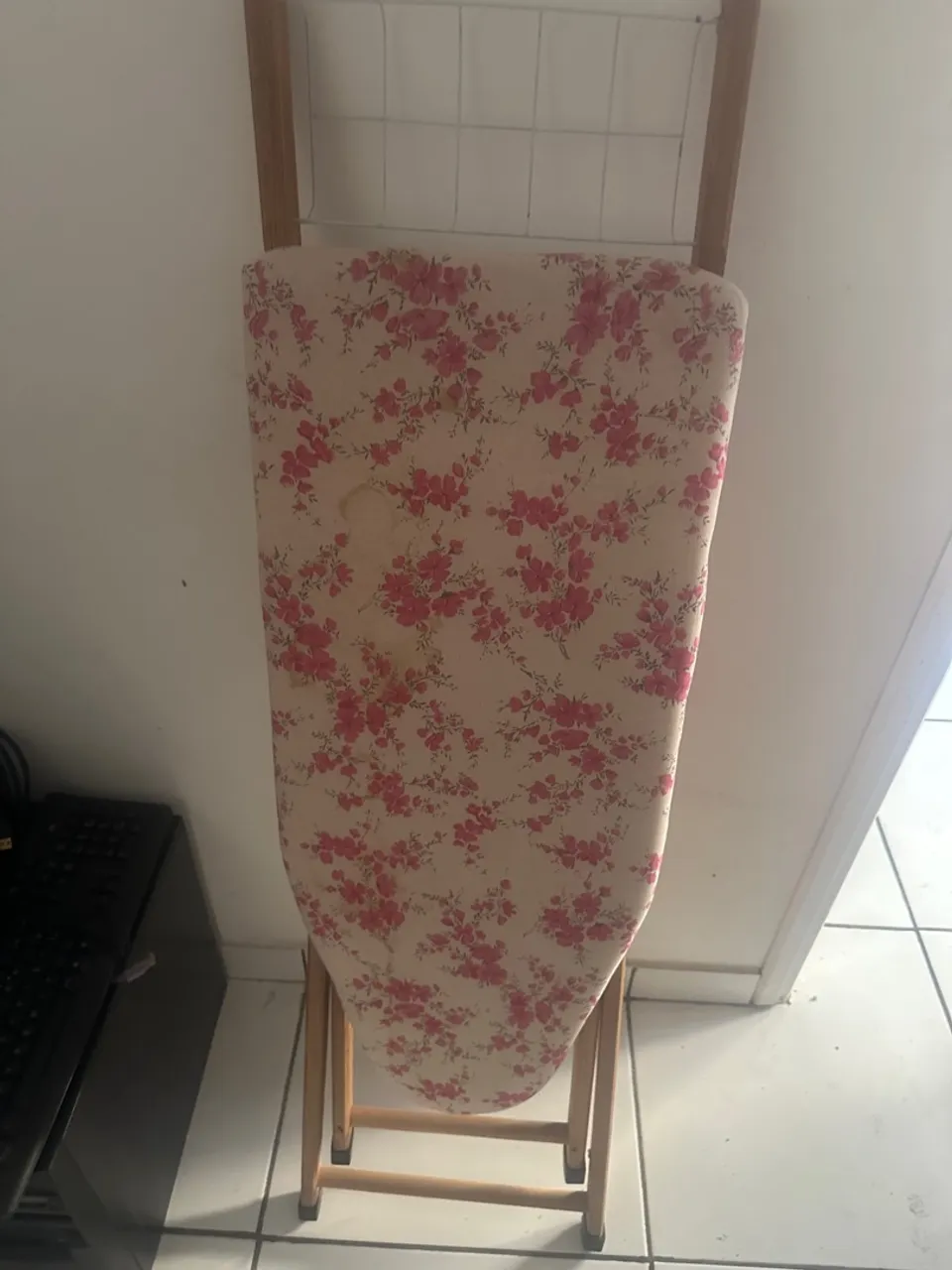 Tábua de Passar Roupa com Estampa Floral