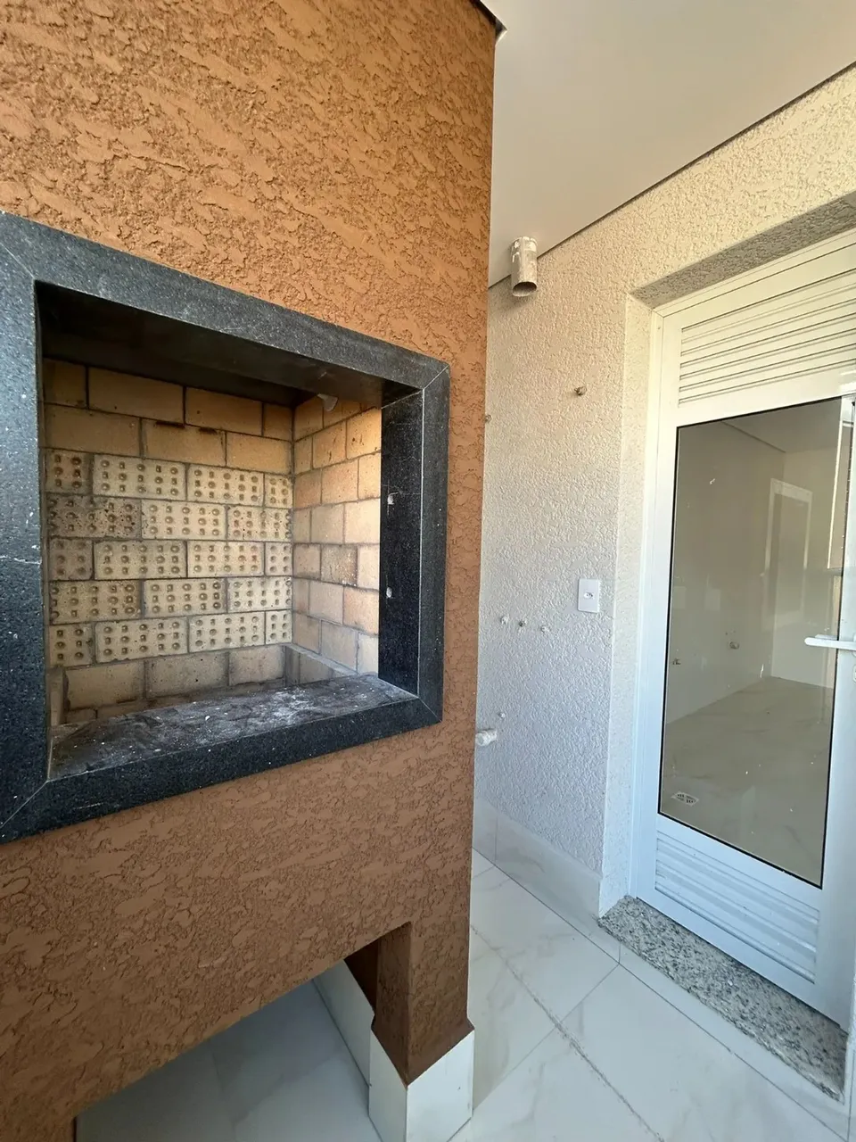 2 quartos com 2 vagas