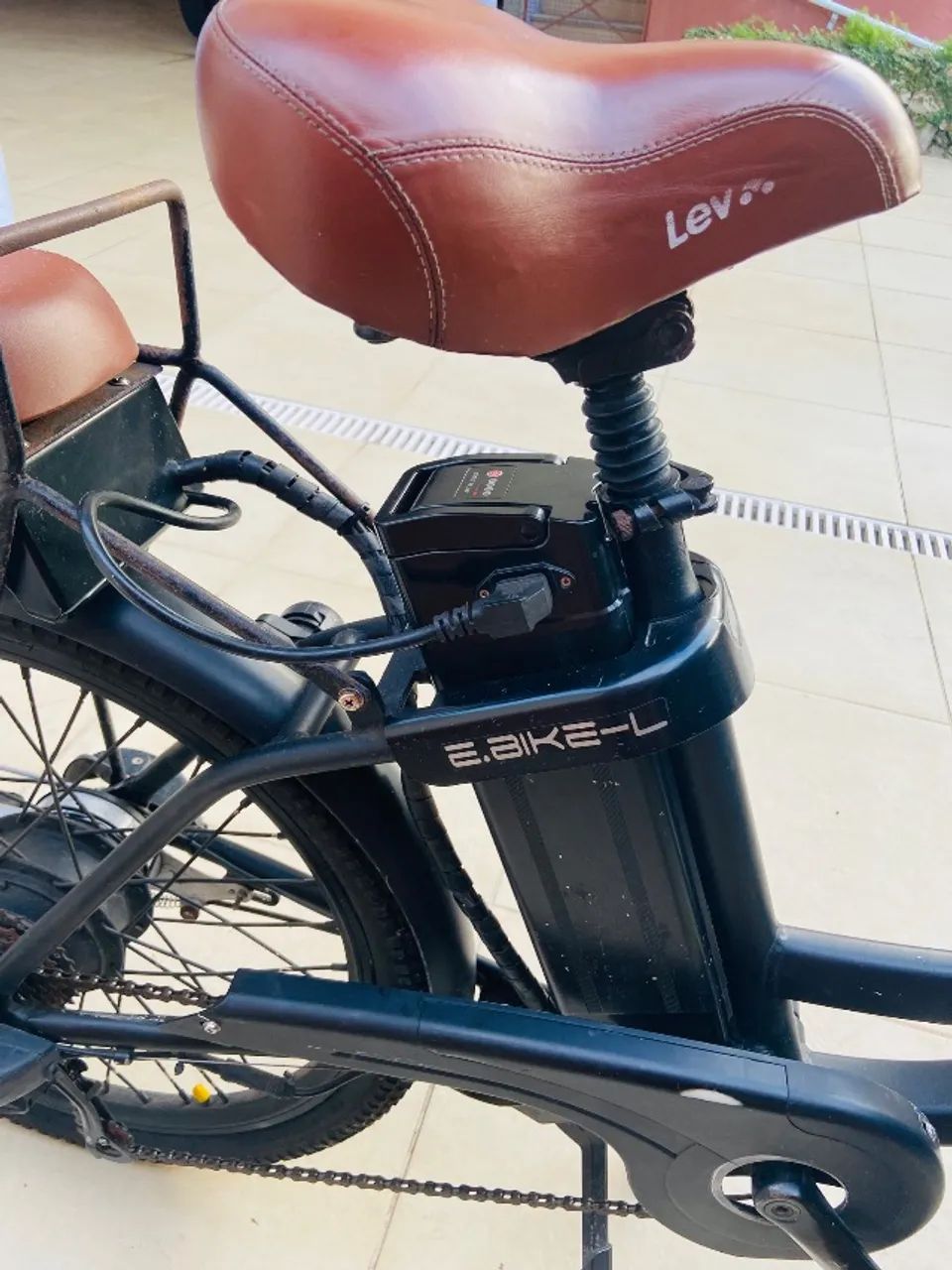 Bicicleta LEV modelo E-BIKE L - Foto 3