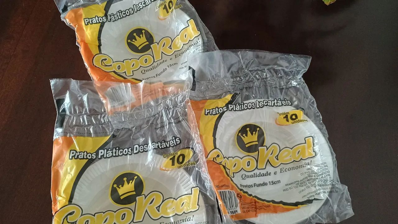 Pratos Plásticos Descartáveis Copo Real 15cm com 10 unidades  - Foto 3