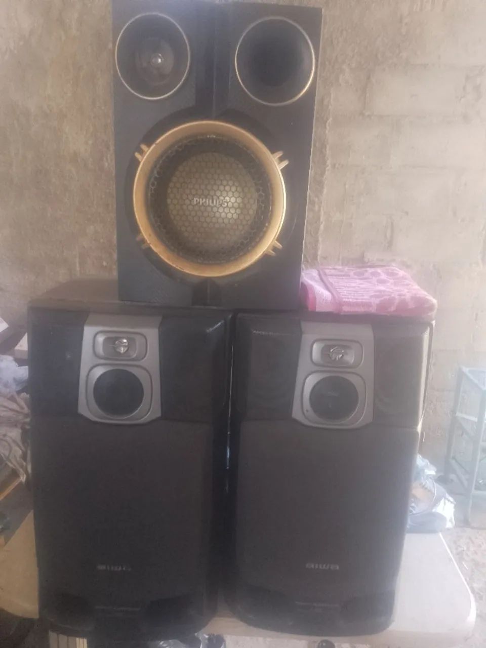 Caixas de som64168582783362120