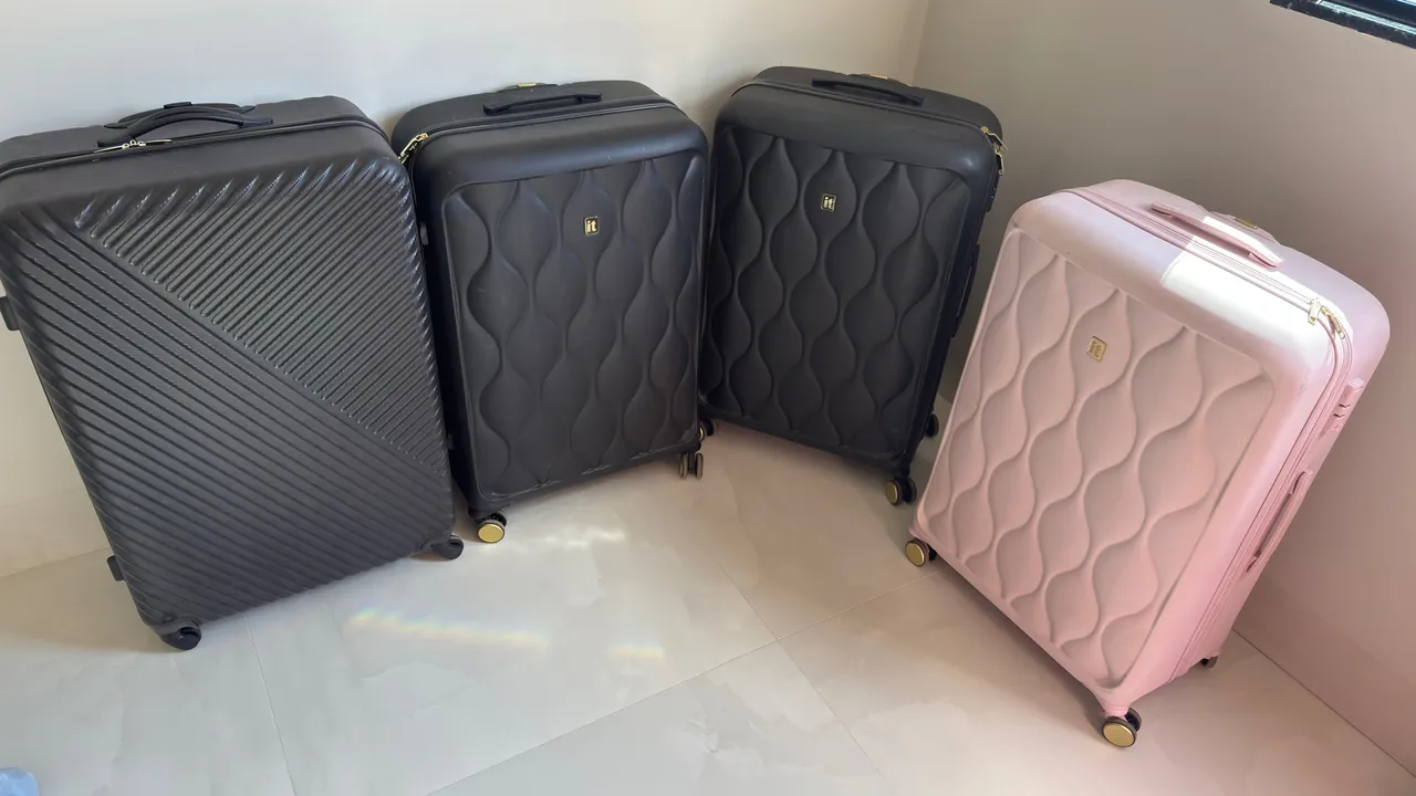 Conjunto de Malas de Viagem Elegantes - IT