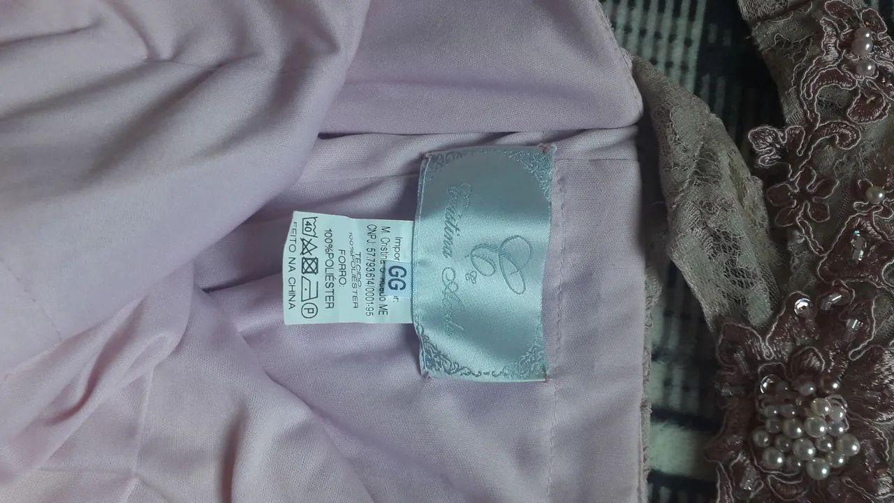 VENDO LINDO VESTIDO DE RENDA ROSE - Foto 2