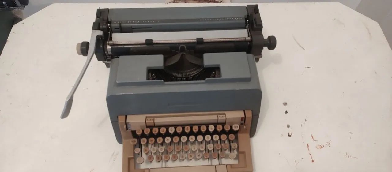 Máquina de escrever 
