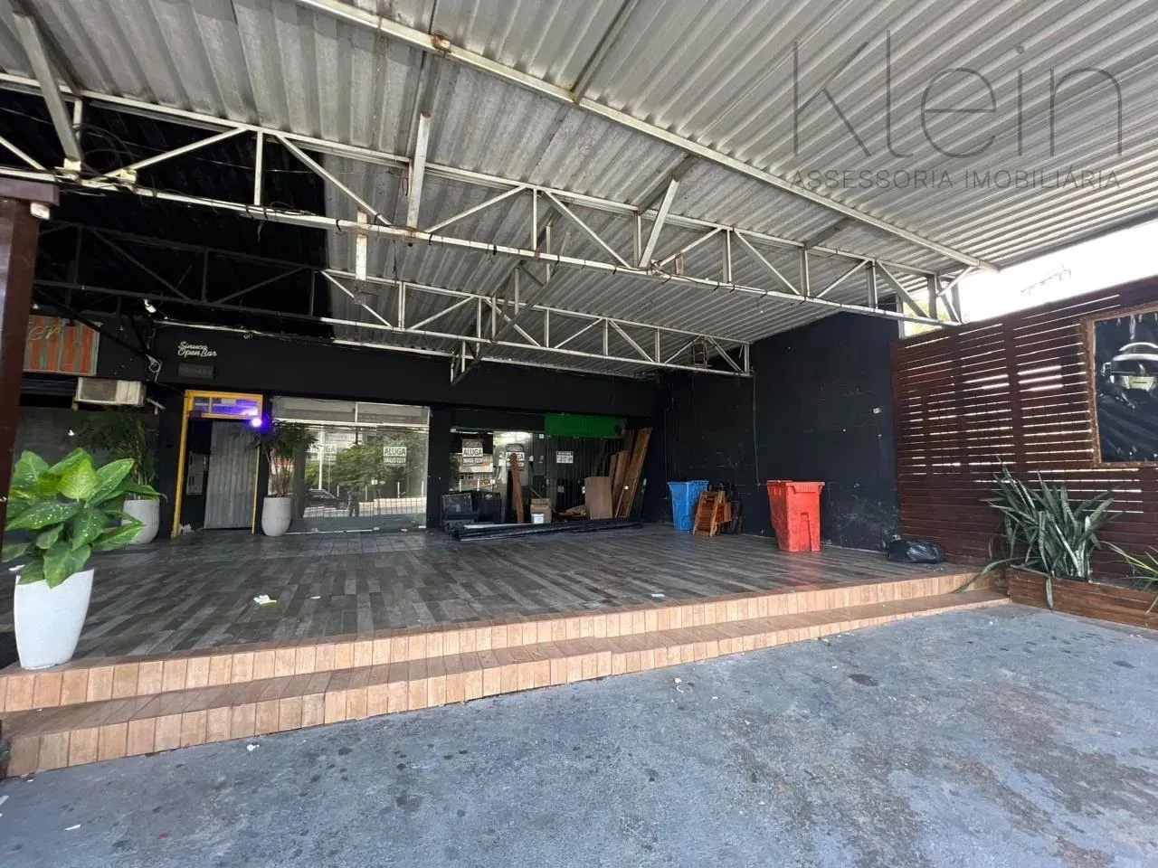 Loja no Pantanal - Florianópolis, SC / Próximo a UFSC