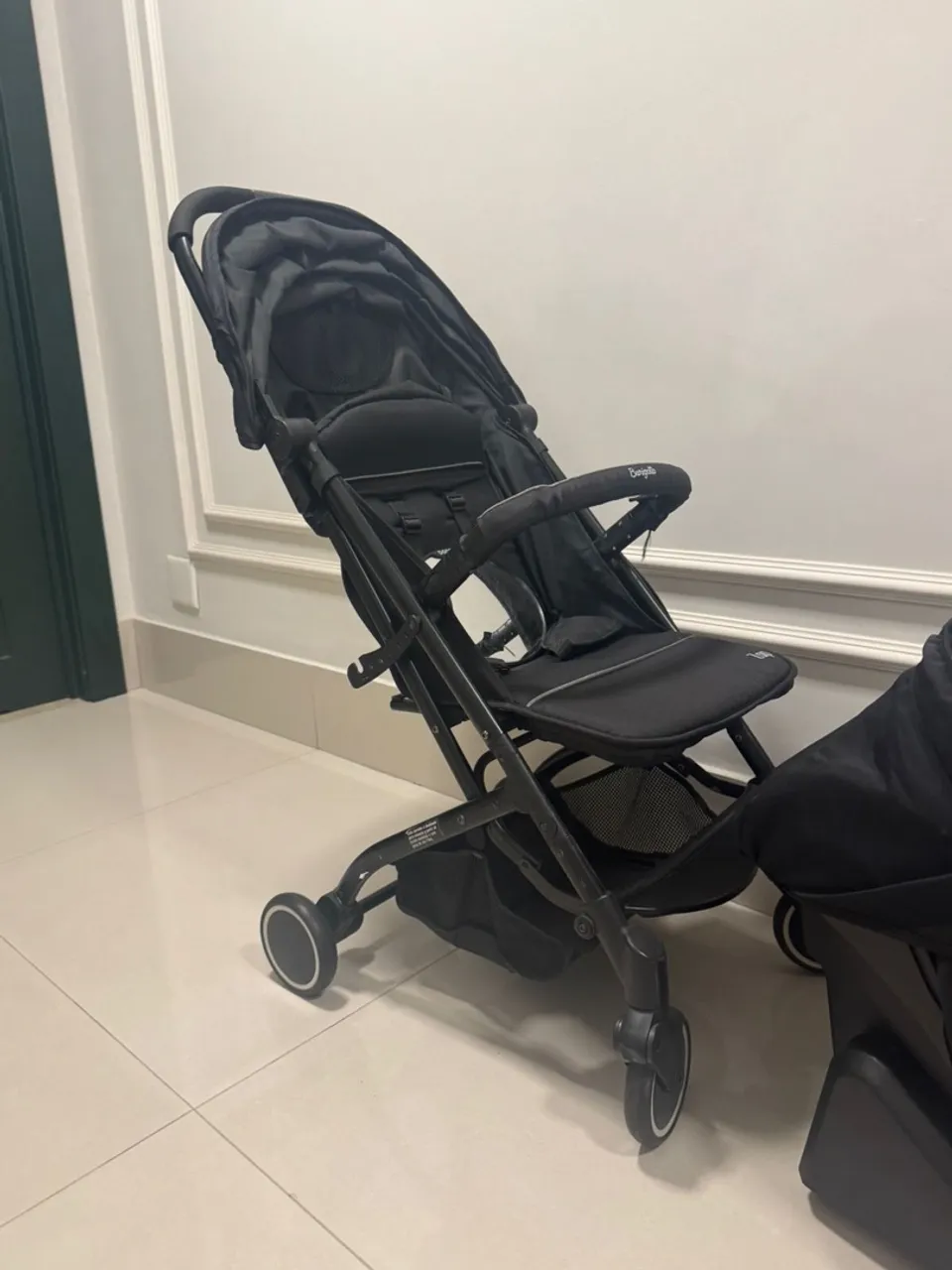 Carrinho e Bebê Conforto Burigotto ZAP - Seminovo