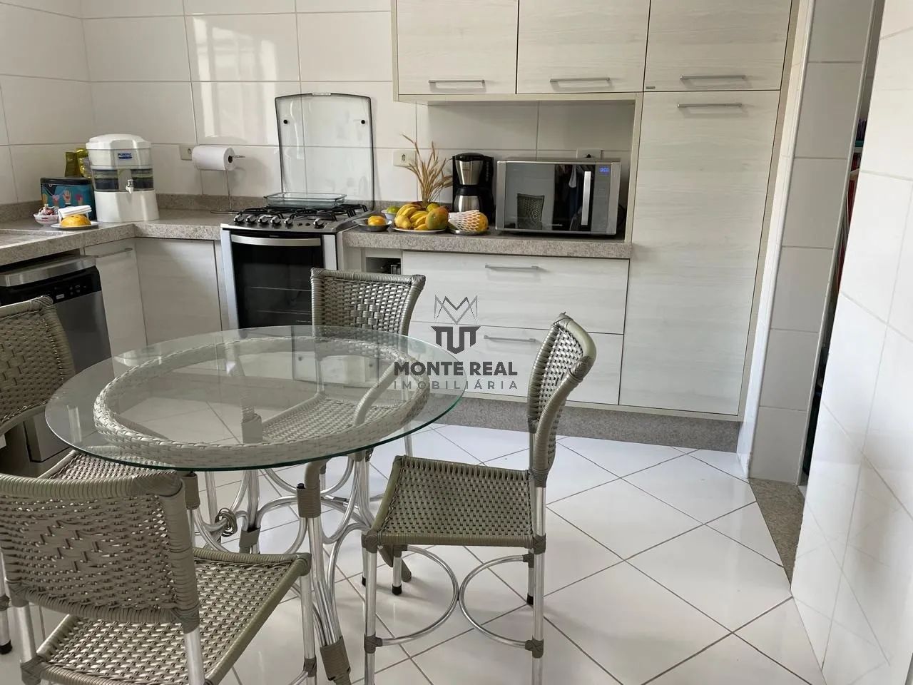 Monte Real Imobiliária | Villa dos Inglezes | Excelente Sobrado Mobiliado - Foto 5