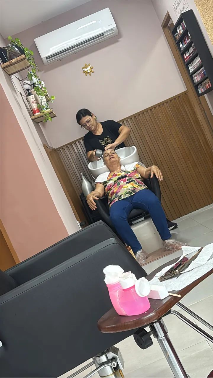 Precisa-se de Cabeleira  - Foto 5