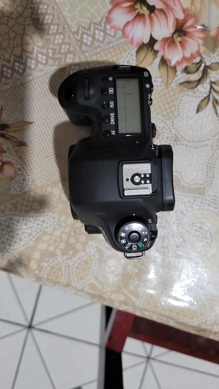 Canon EOS 6D - Câmera DSLR Profissional - Foto 3