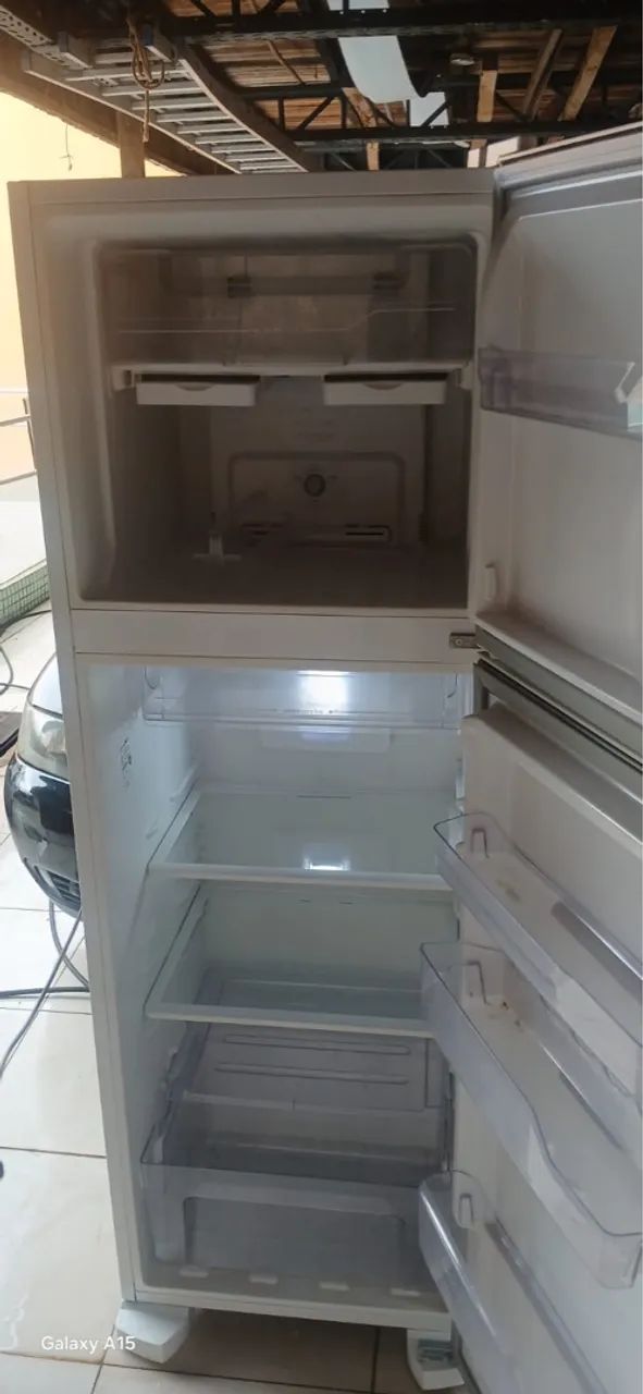 Geladeira Electrolux Frosfri funcionando perfeitamente entrego!!! - Foto 3