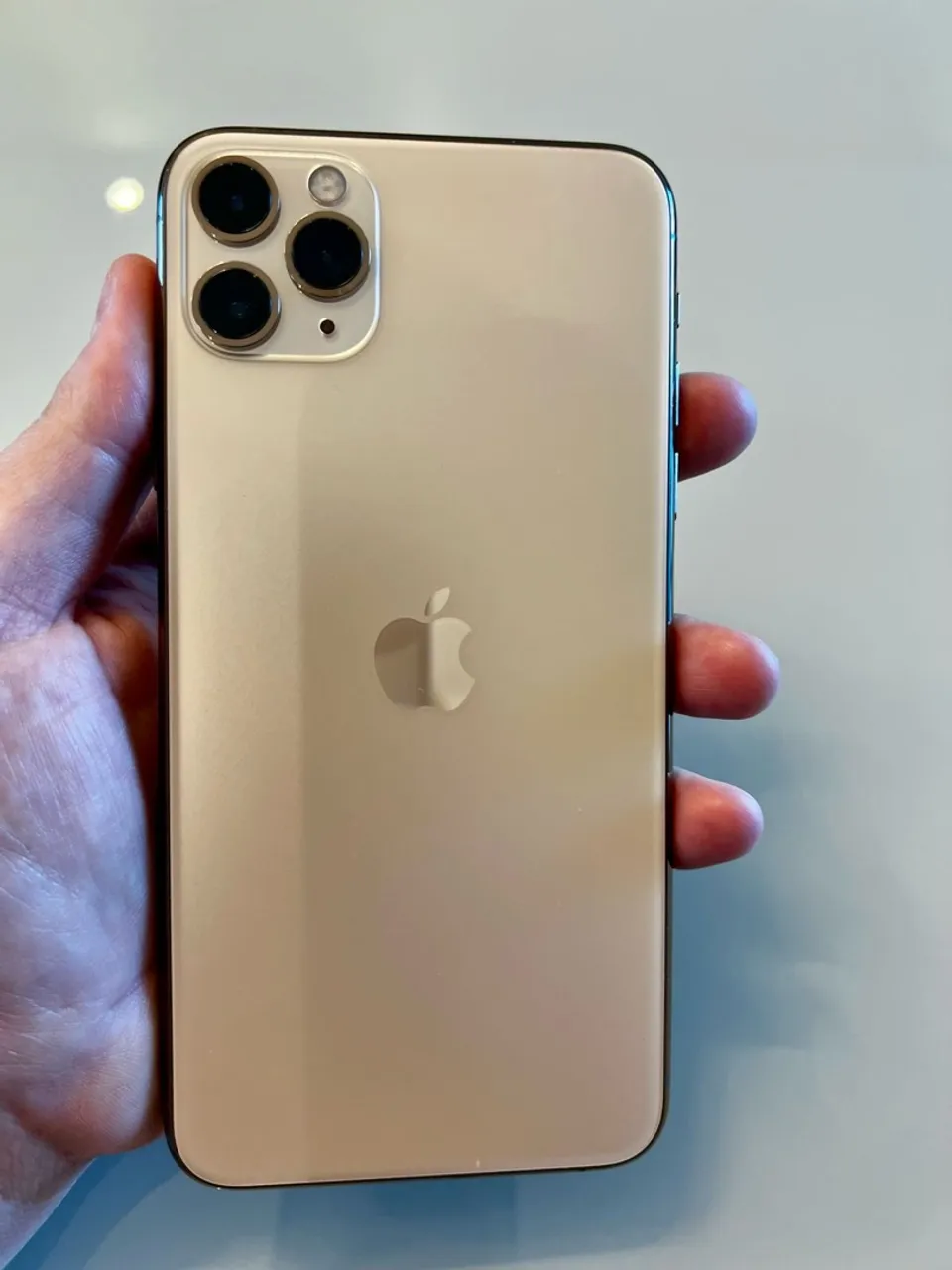 Amazon | 【整備済み品】Apple iPhone 11 Pro Max 512GB