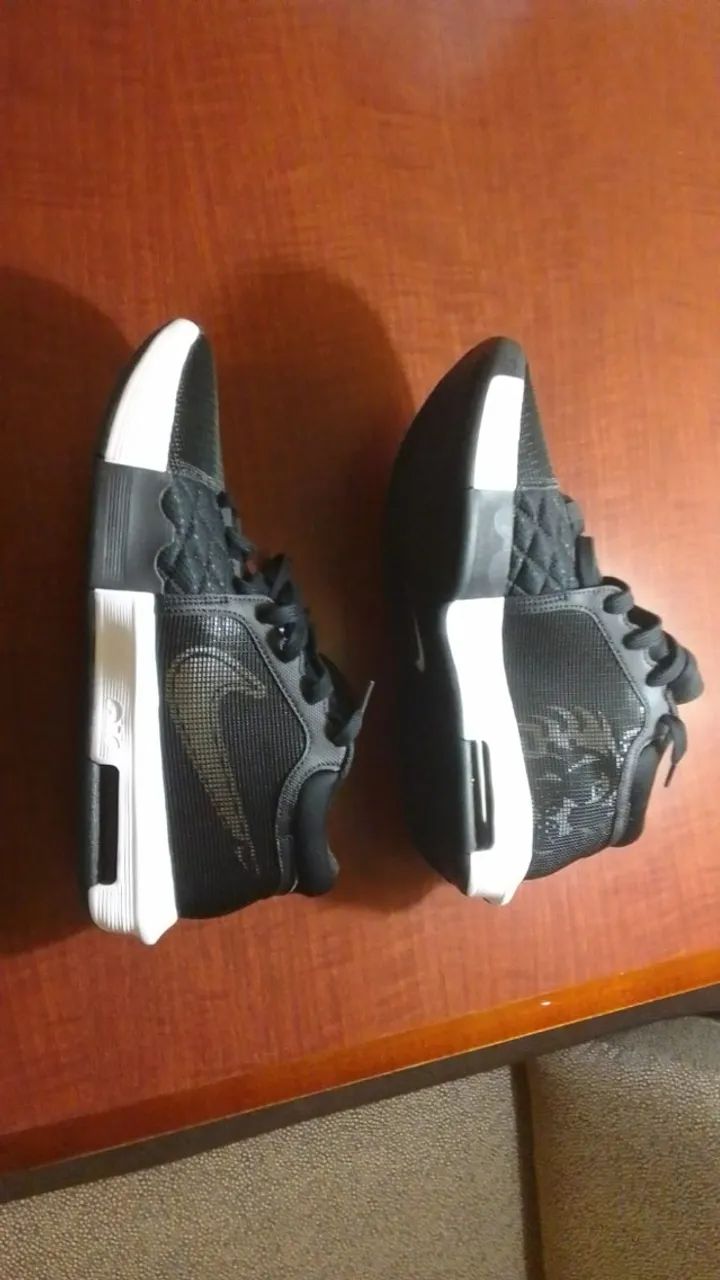 Tênis Nike - Lebron James