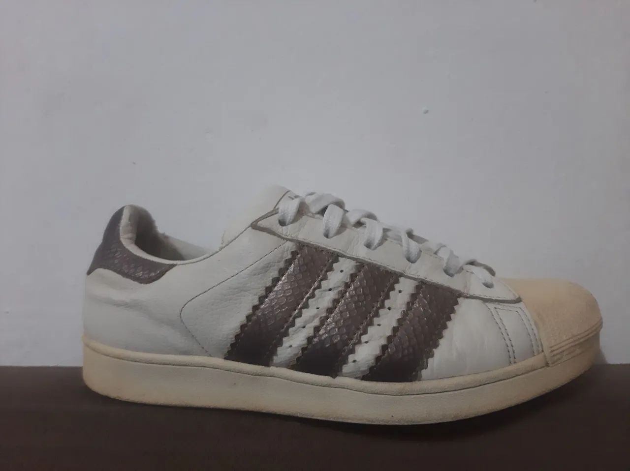 Tênis Adidas Superstar Número 38(Primeira Linha) - Foto 3
