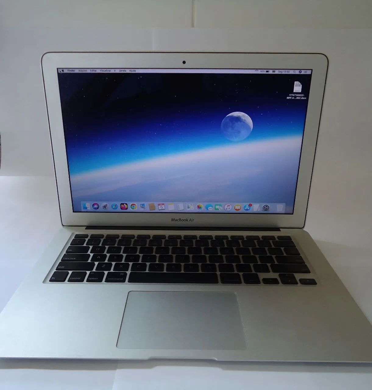 MacBook Air 13" - 4GB Ram 128GB SSD - MacOS Sierra - Foto 2