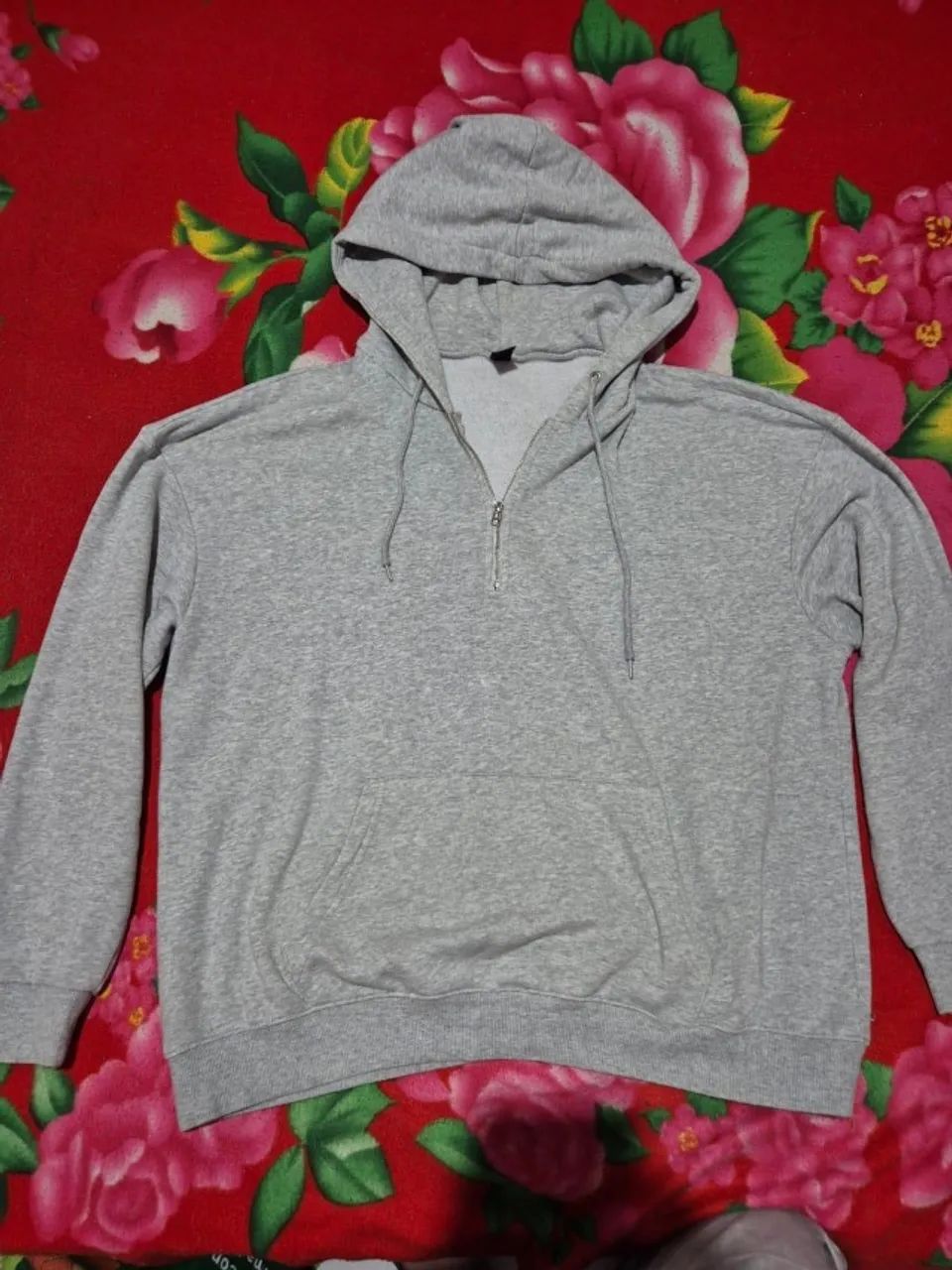 Blusa Moletom Cinza com Capuz e Zíper Shein Tamanho G