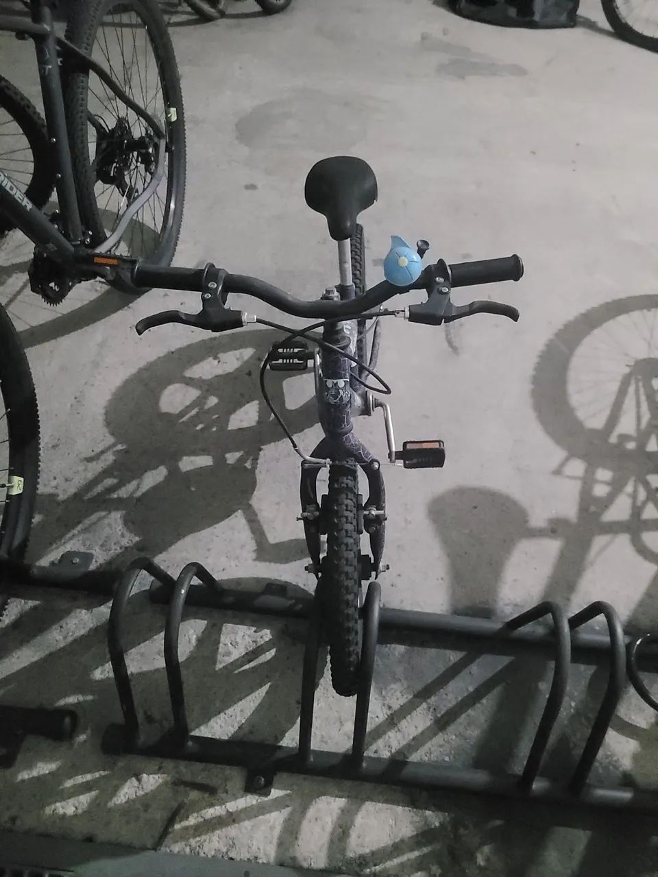 Bicicleta Infantil Roxa com Design Exclusivo - Foto 2