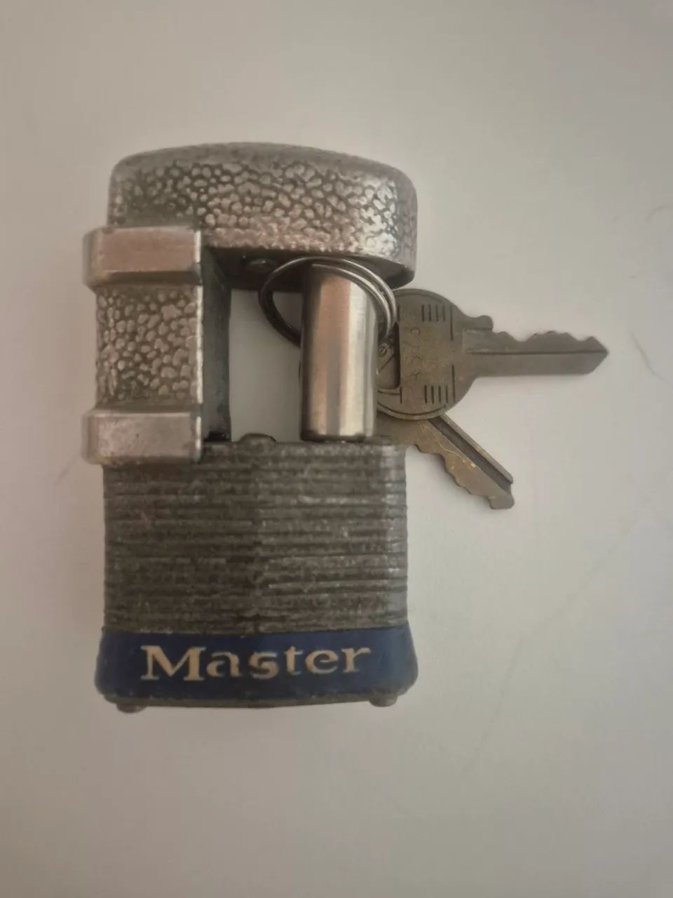 Cadeado Master com Chaves - Segurança Reforçada