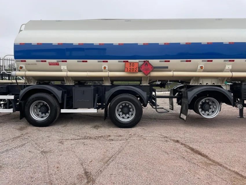 CARRETA TANQUE RANDON VANDERLEIA 35 MIL LITROS ANO 2015 - Foto 8