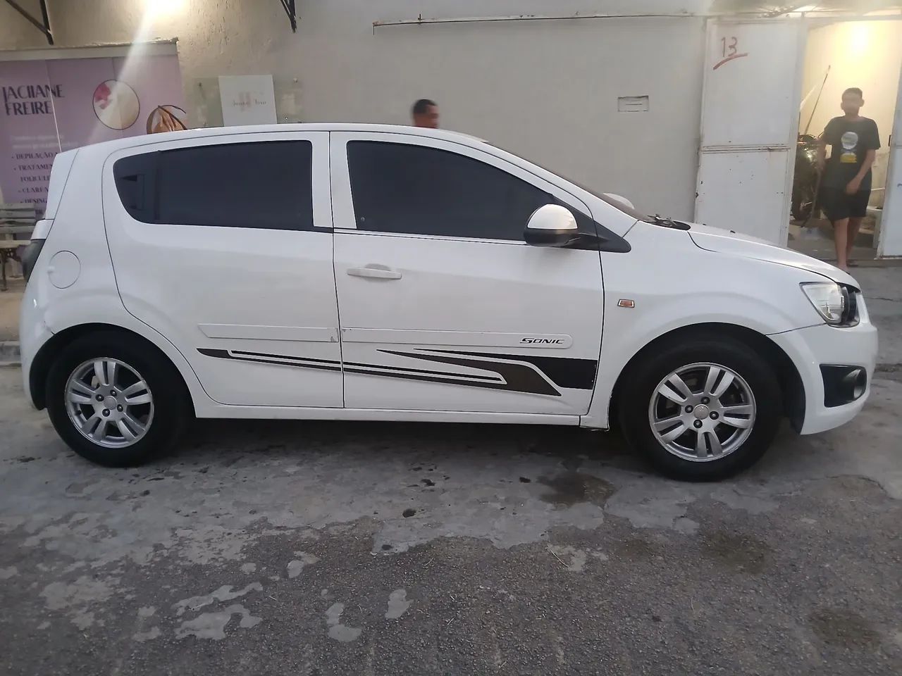 Sonic 1.6 carro de presença câmbio mecânico o melhor oportunidade gnv 5g - Foto 2