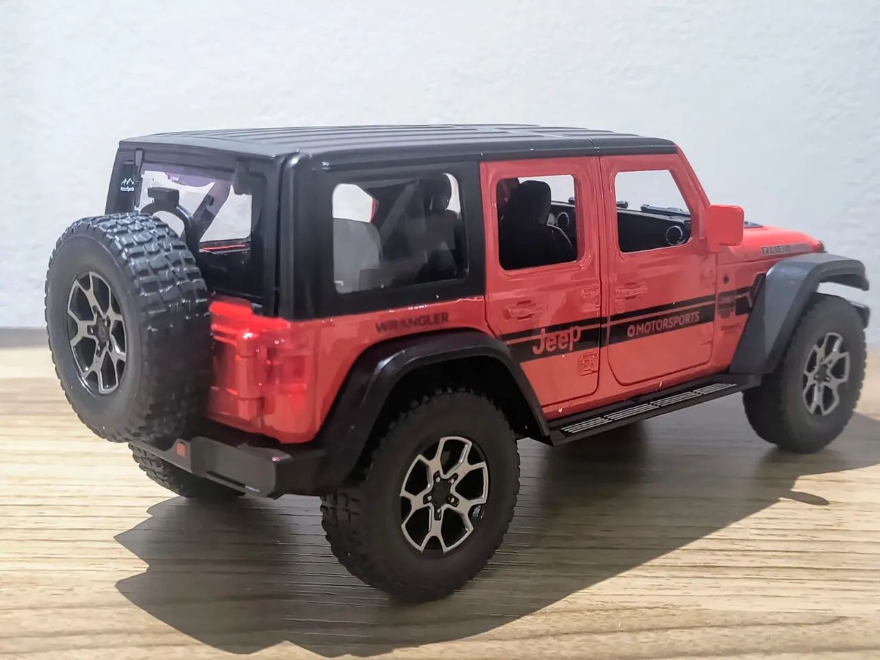Miniatura Jeep Wrangler Rubicon - Colecionador - Foto 3