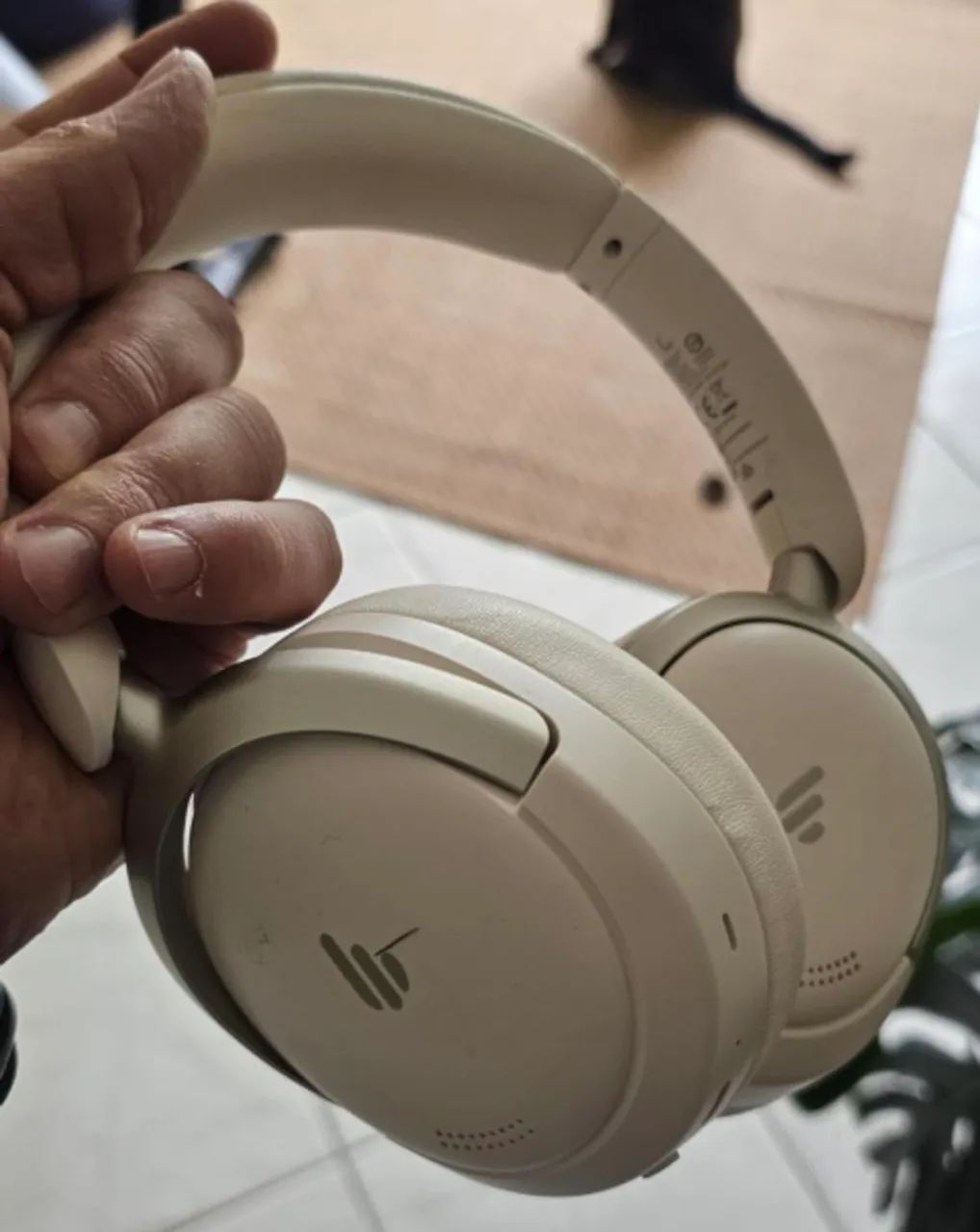 HEADPHONE EDIFIER ATOM MAX ANC  BEGE  - Foto 3