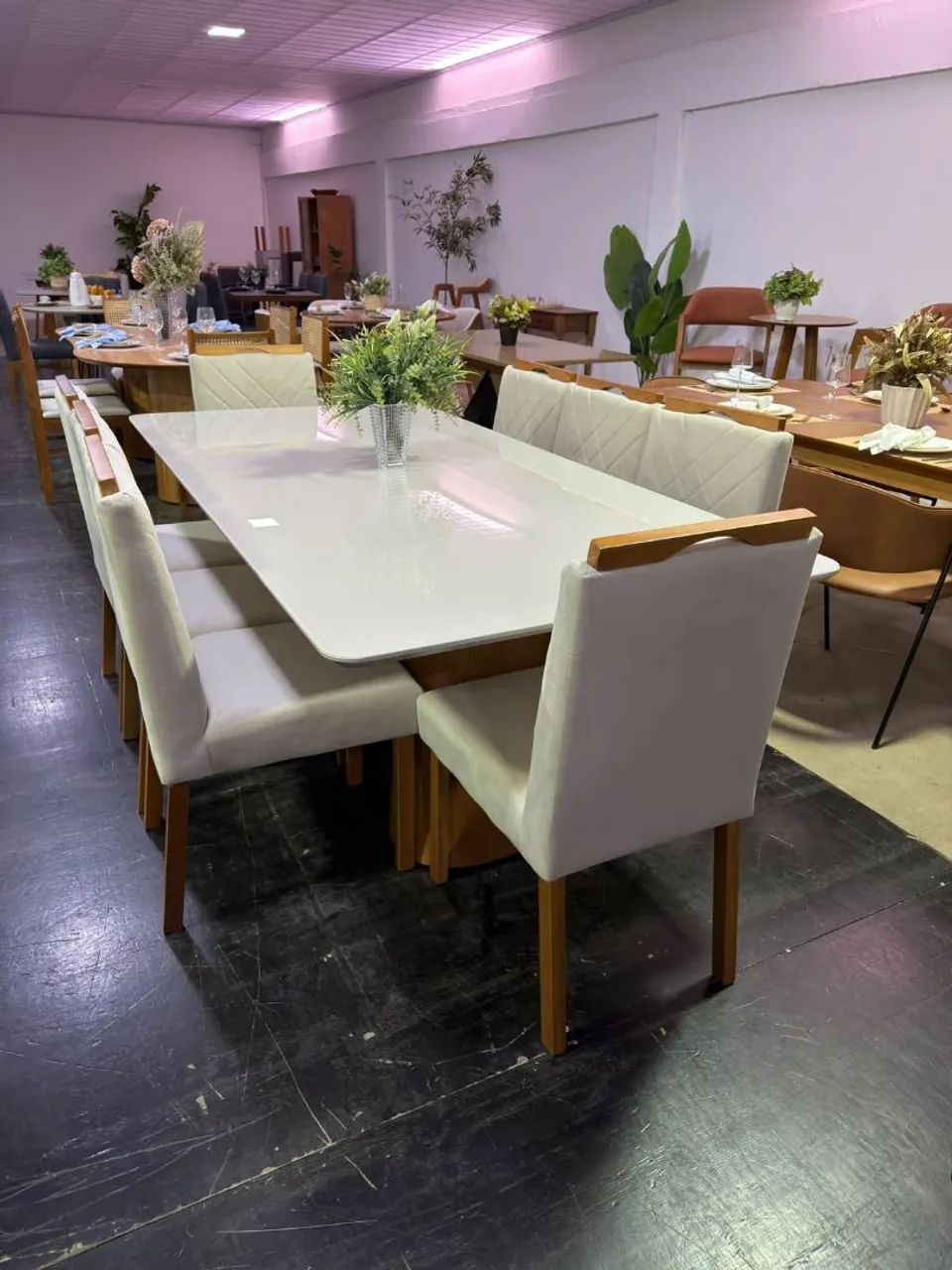 Mesa de Jantar lírio com 6 cadeiras 