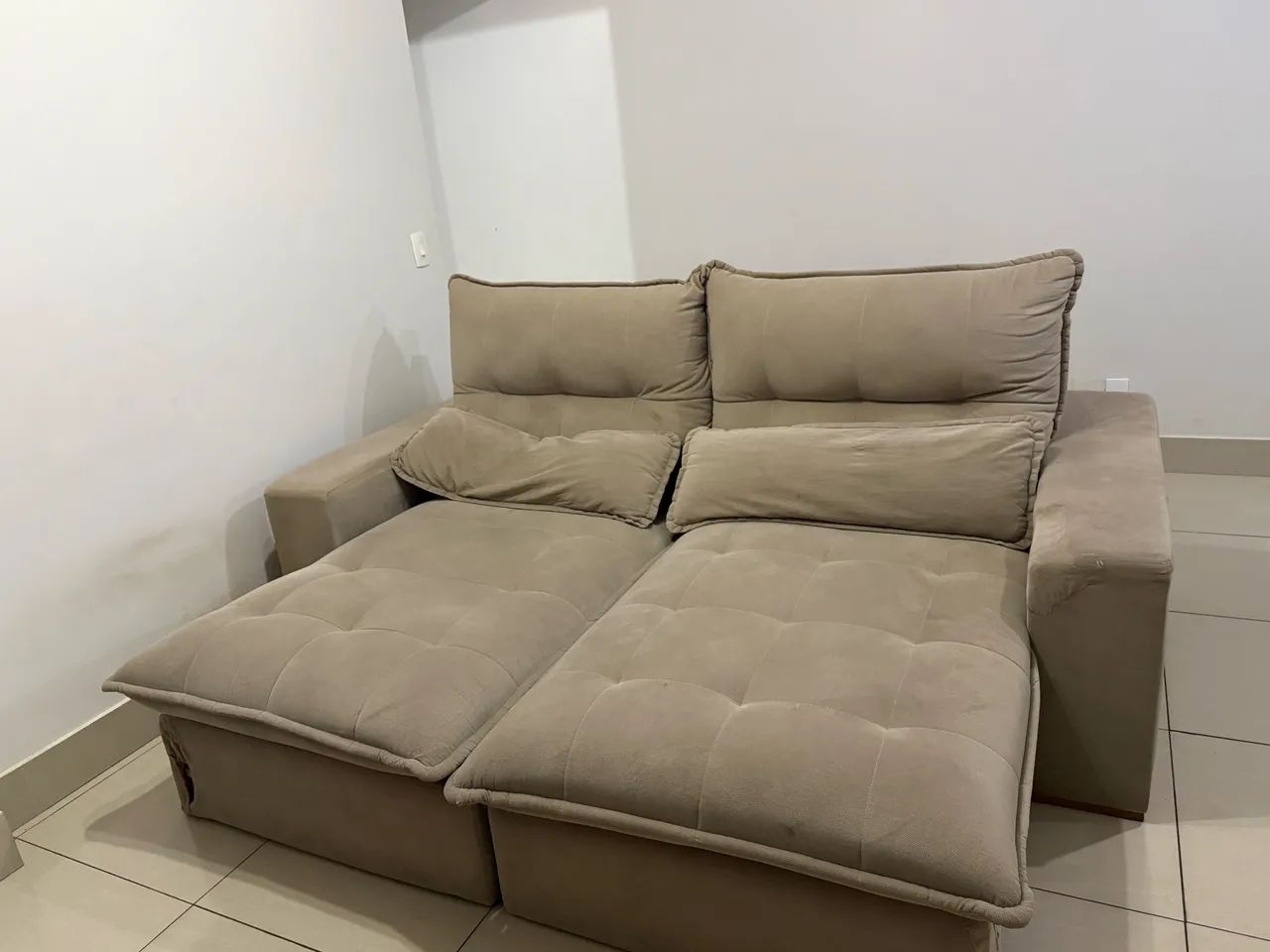SOFÁ