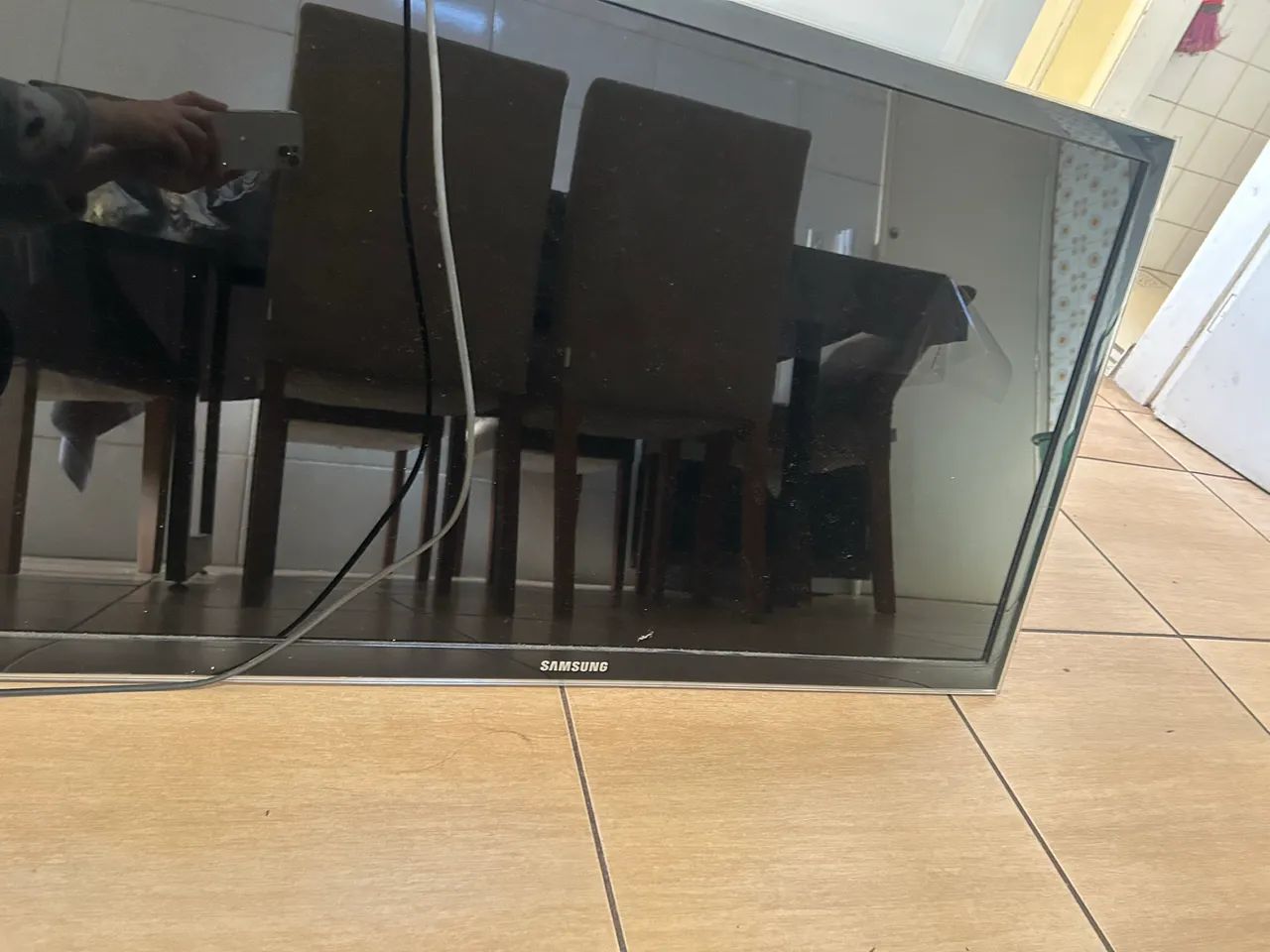 Tv para retirada de peças ou mandar arrumar 
