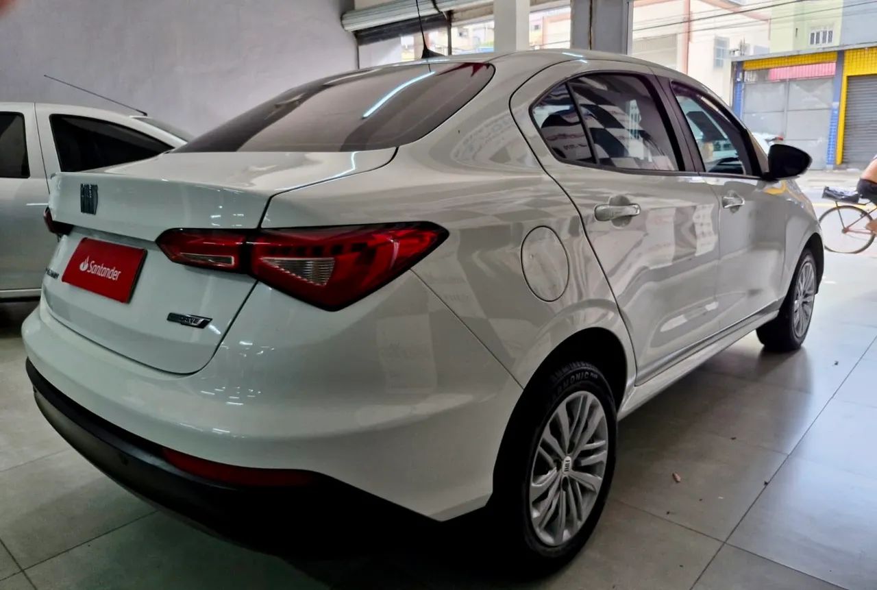 Fiat Cronos Drive 1.3 8V Flex 2024 - Foto 5