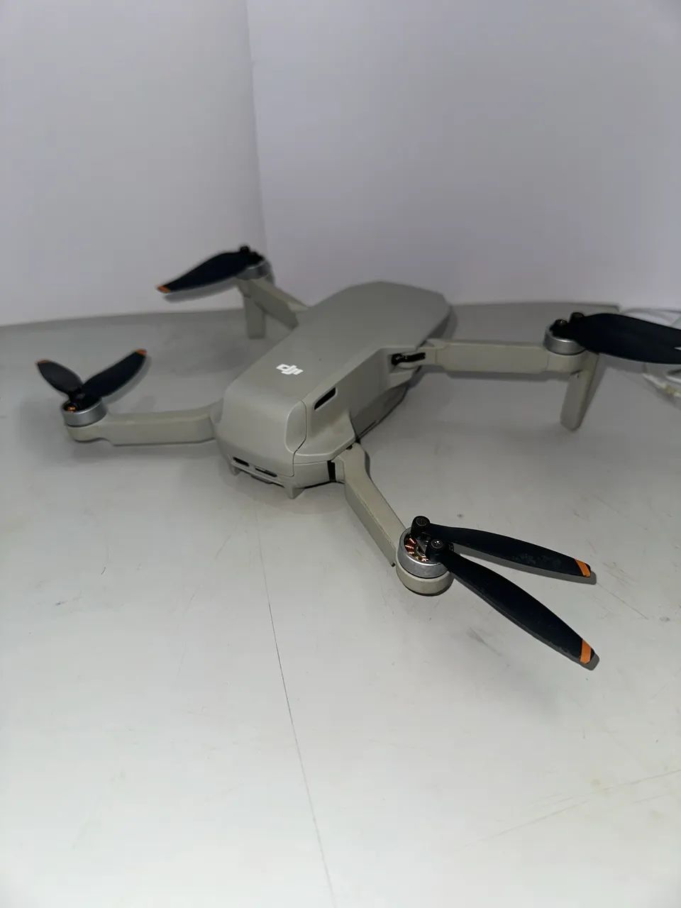 DJI mini 2 SE + DJI RC-N3 - Foto 2