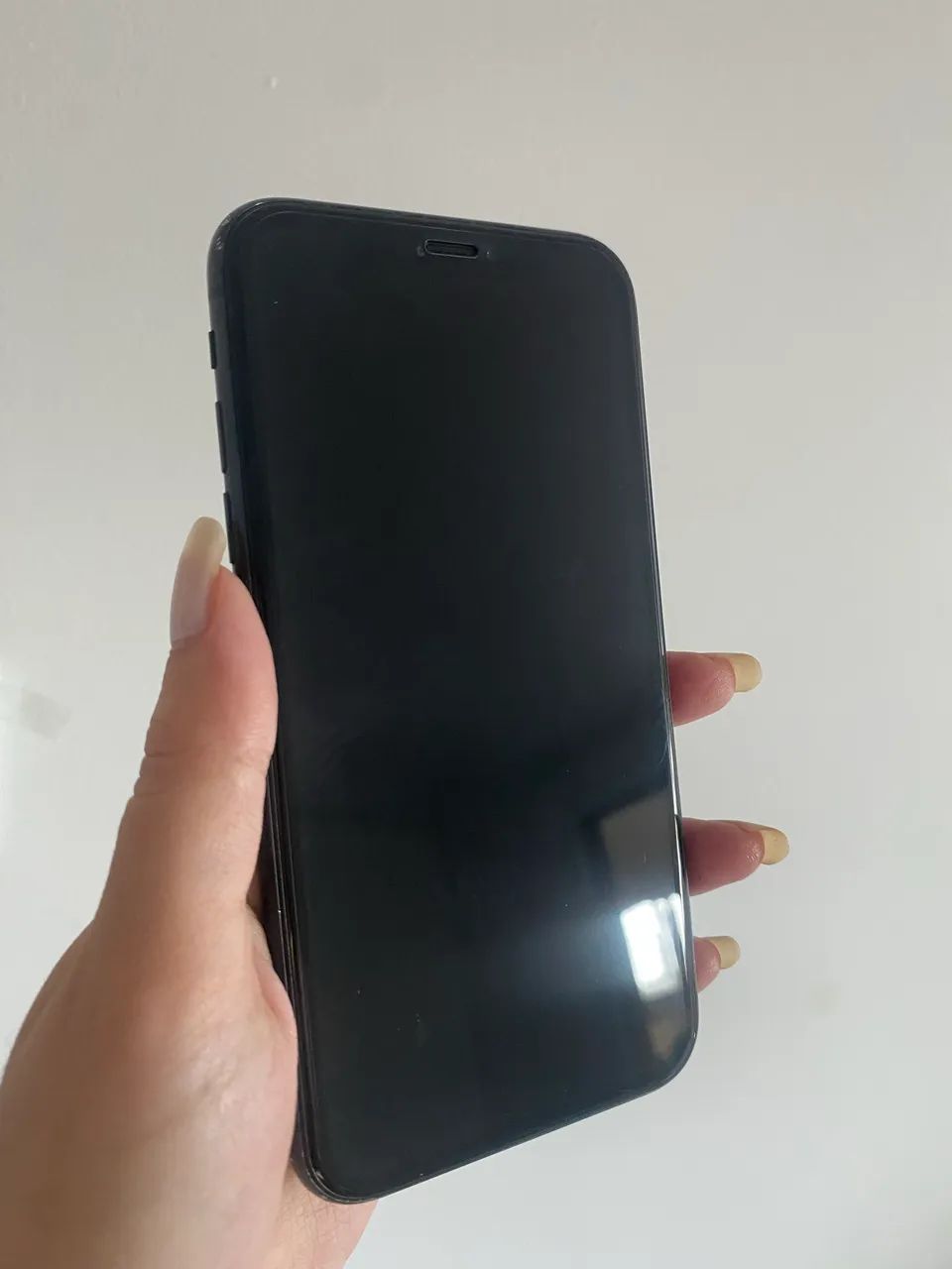 iPhone Xr preto / 128gb / bateria 81% / bem conservado  - Foto 2