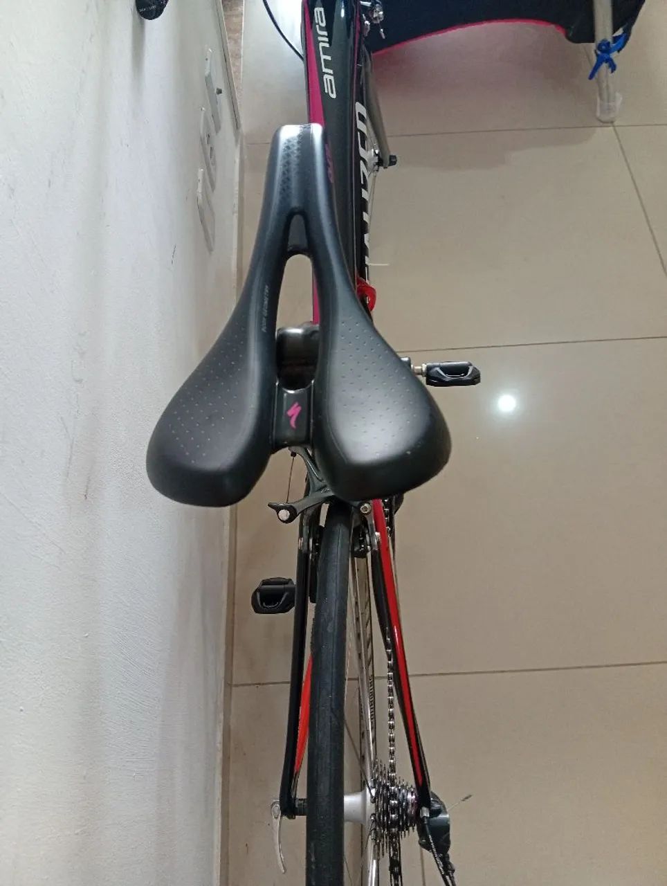 Bicicleta Speed Specialized carbono . - Foto 4