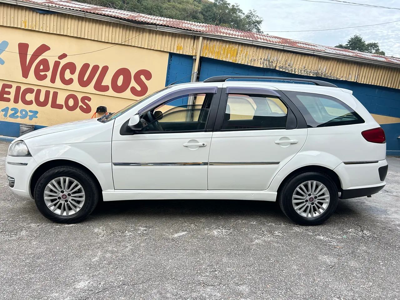 Fiat Palio Week. Attractive 1.4 Fire Flex 8V 2011 - Foto 4