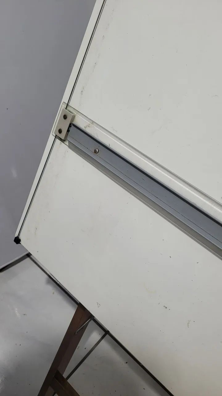 Mesa de desenho técnico com régua paralela tamanho A0 - Foto 3