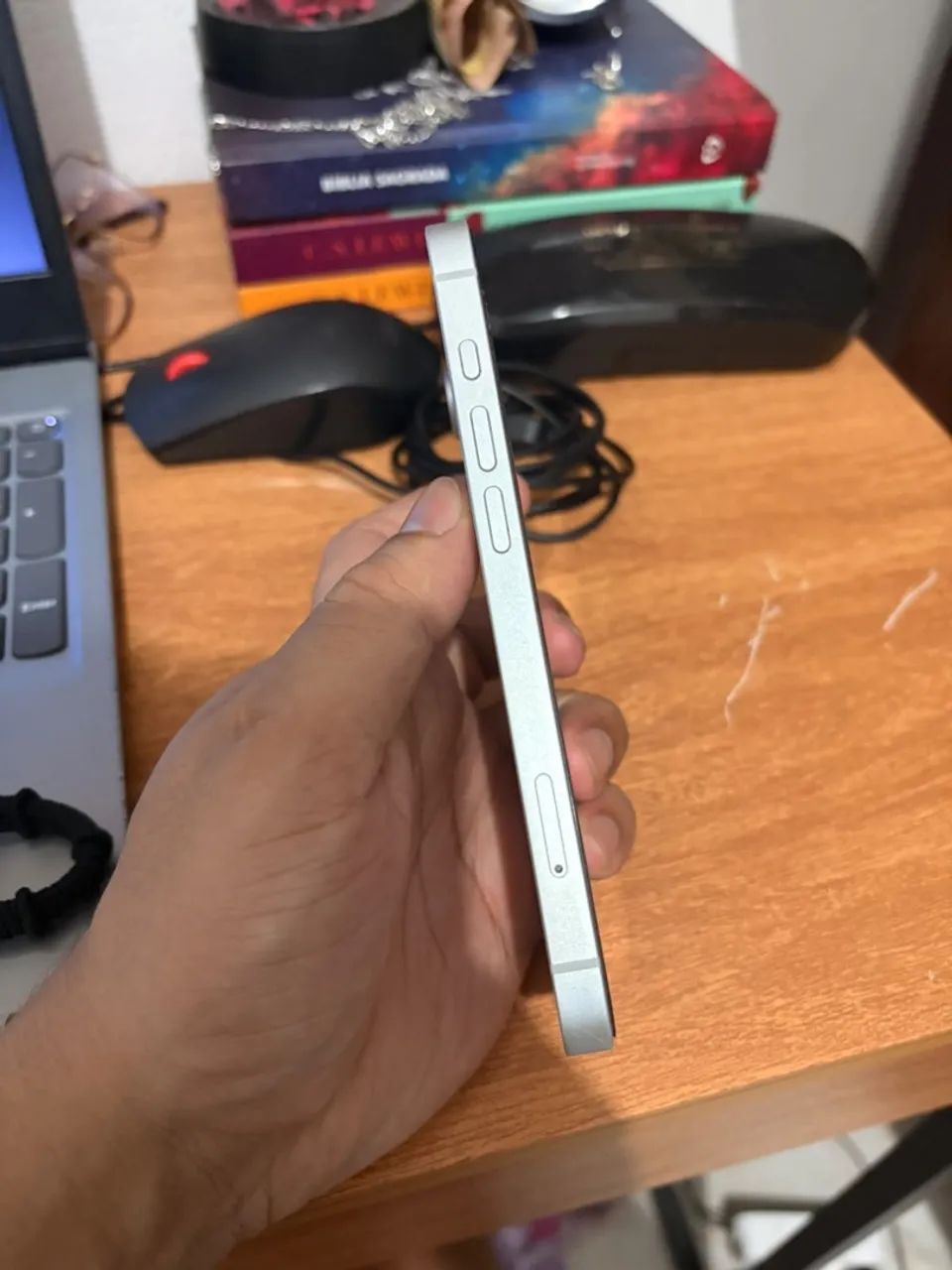 Vendo ou troco iPhone 16e - Foto 4