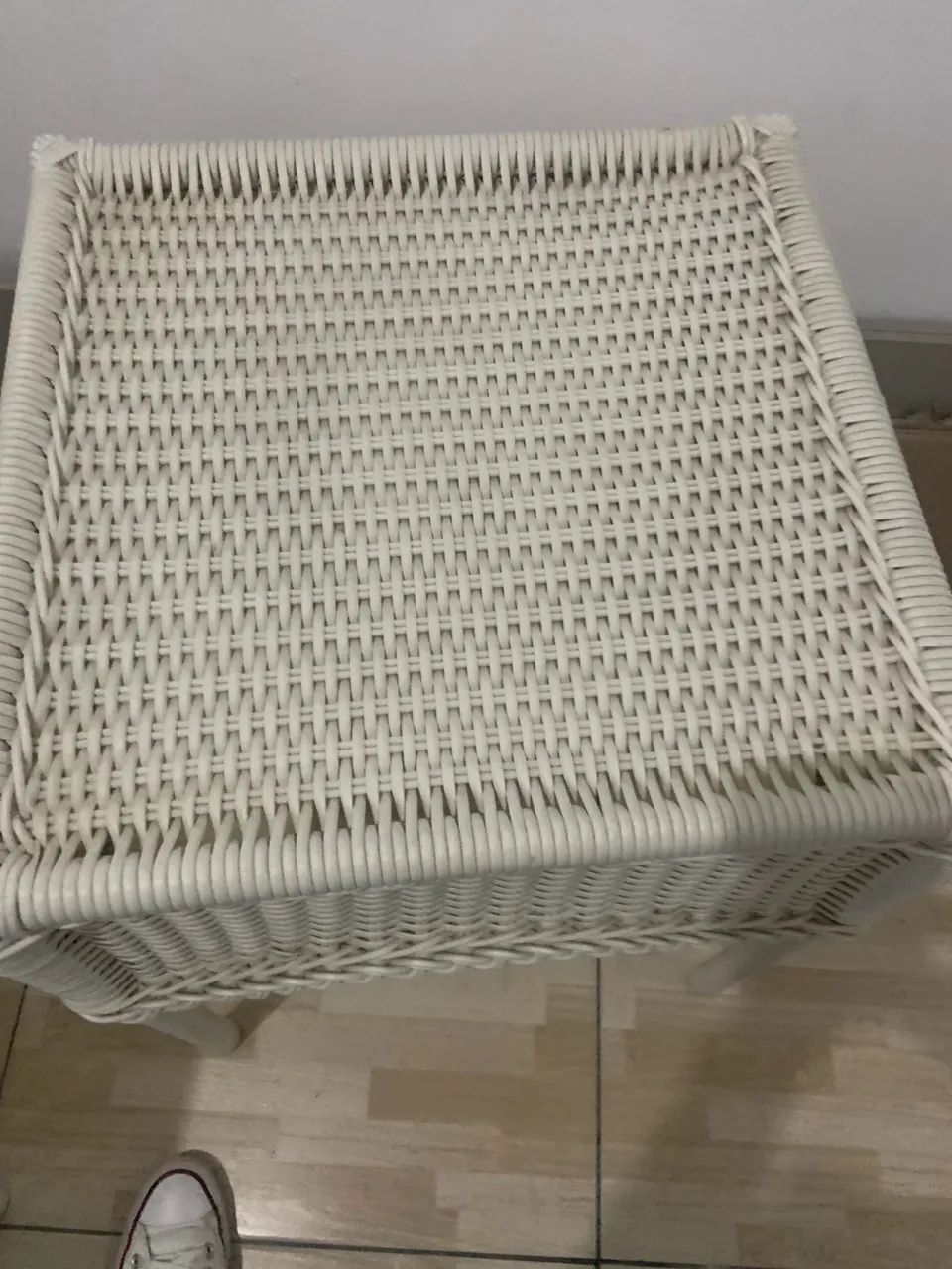 POLTRONA EM FIBRA ( BRETON ACTUAL) + MESA ALTA CANTO  - Foto 5