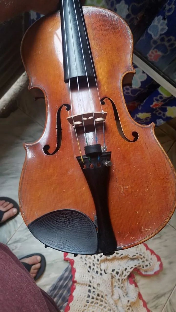 Violino antigo. - Foto 2