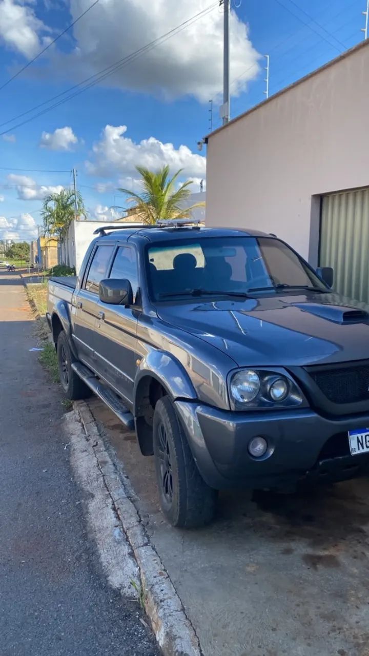 Mitsubishi L200 L200 Sport HPE 2.5 4x4 CD DTI Dies. Aut. 2006