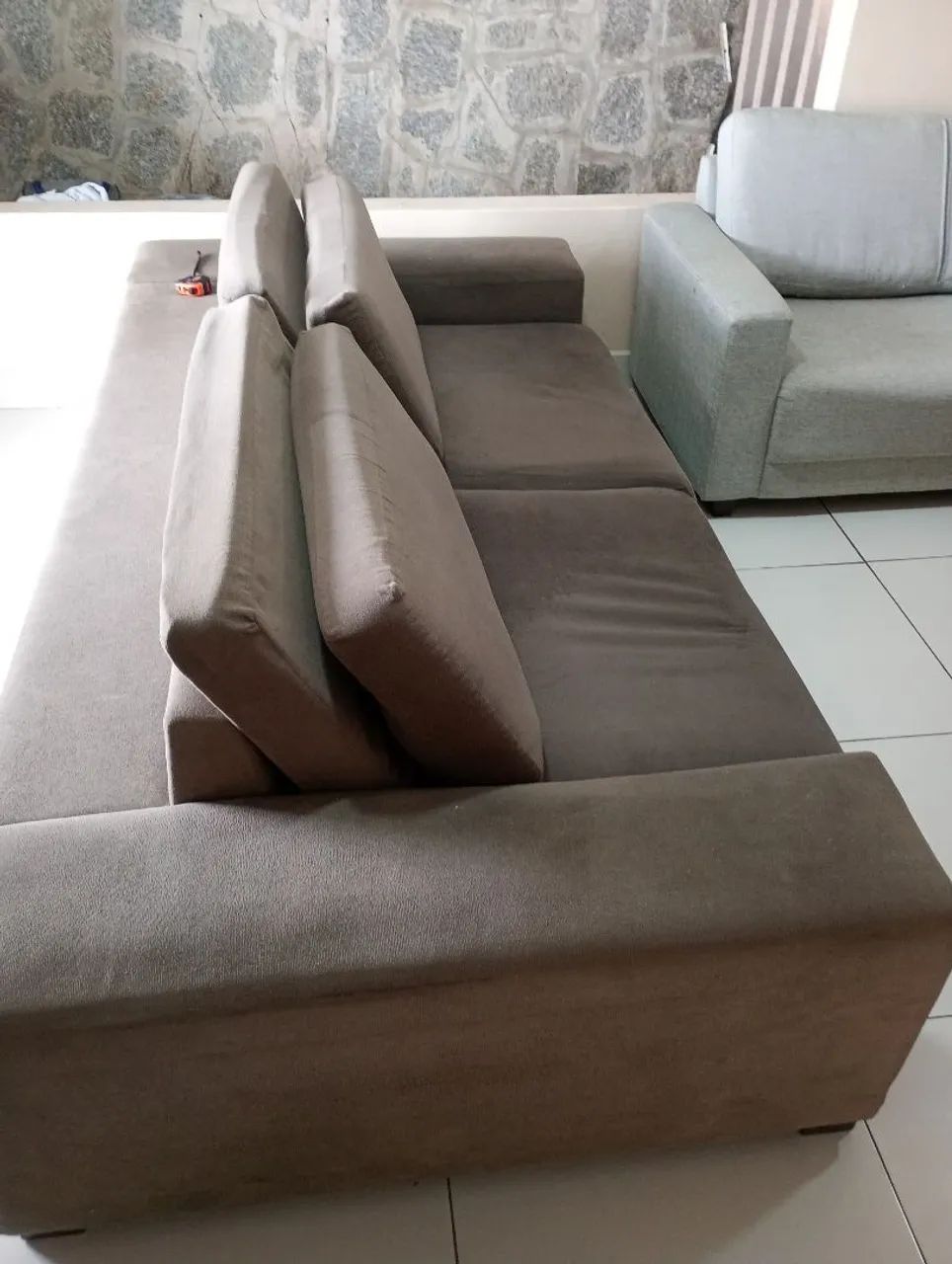 Sofá super grande e pesado.baixou 450$ para vender logo  - Foto 4