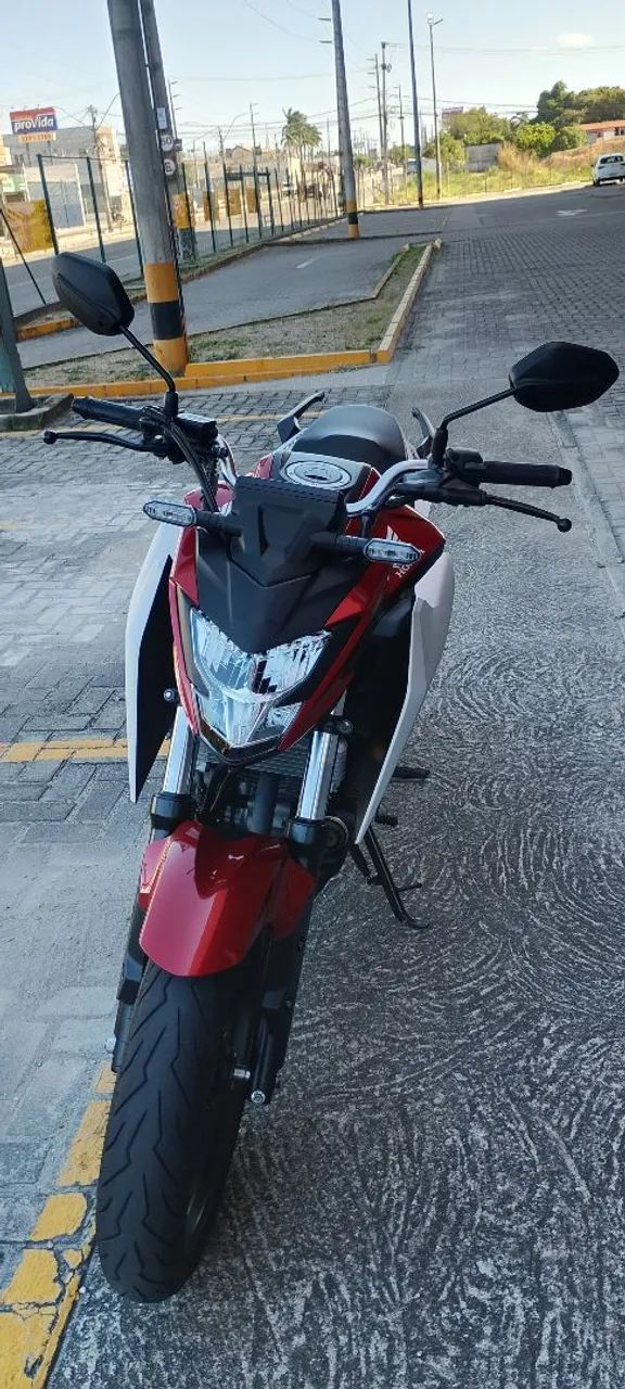 CB300F 2026 Super Nova - Foto 5