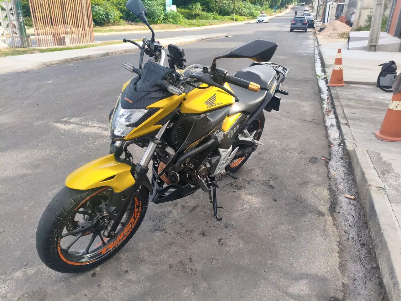 A moto está bem conservada  - Foto 4