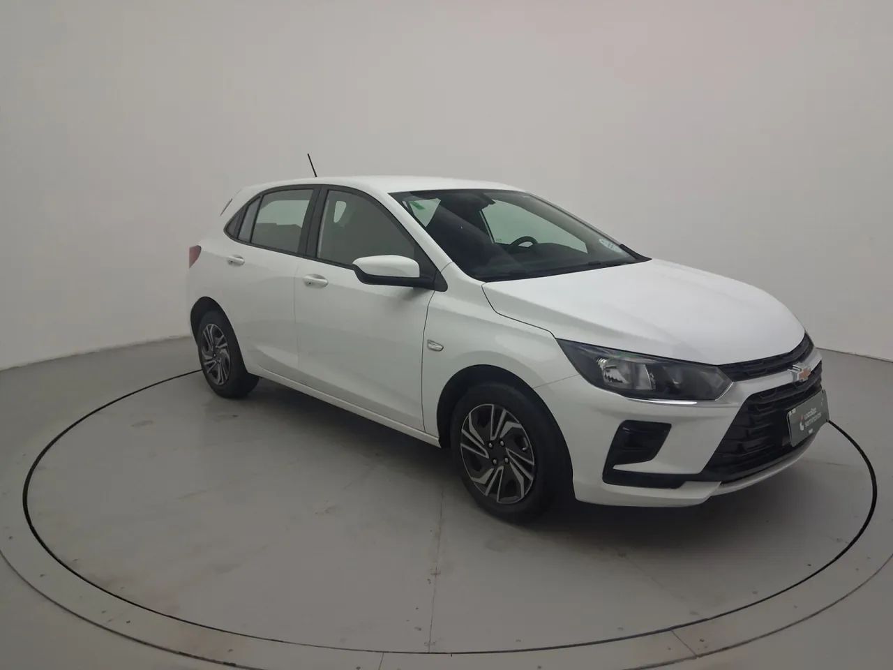 Chevrolet Onix Hatch 1.0 12V Flex Mec. 4P, foto 7 de 18