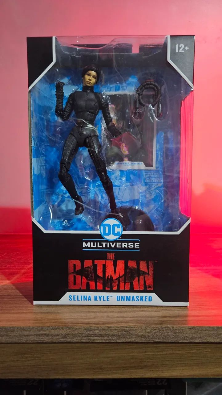 BUNDLE THE BATMAN (Selina Kylo, Charada, Penguin + Brinde)? MATT REEVES | DC MULTIVERSE - Foto 2